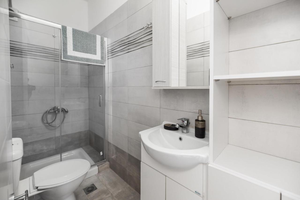 Casa Stergos 2apts * Αρχάγγελος